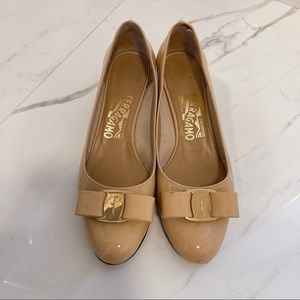 Ferragamo Vara Bow pump shoes